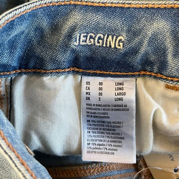 American Eagle NWT Size 00 Long Jegging Jeans Medium Wash Blue Skinny New - Picture 9 of 12
